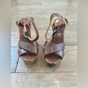 Bed Stu Madeline platform sandal in teak rustic 9.5 *runs one size small